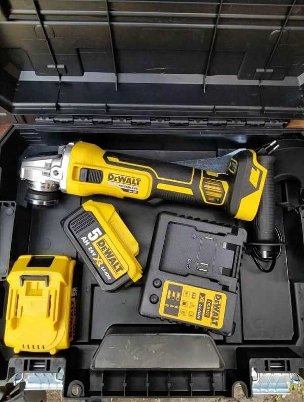 Акумулаторен флекс DeWALT 24V