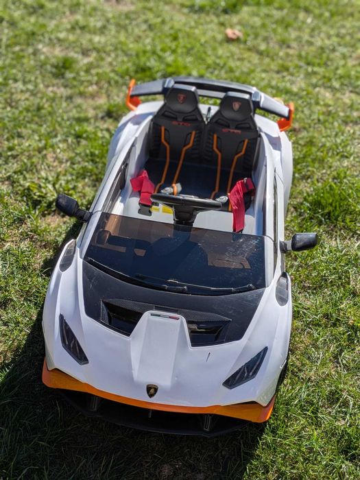 Mașinuță electrica lamborghini