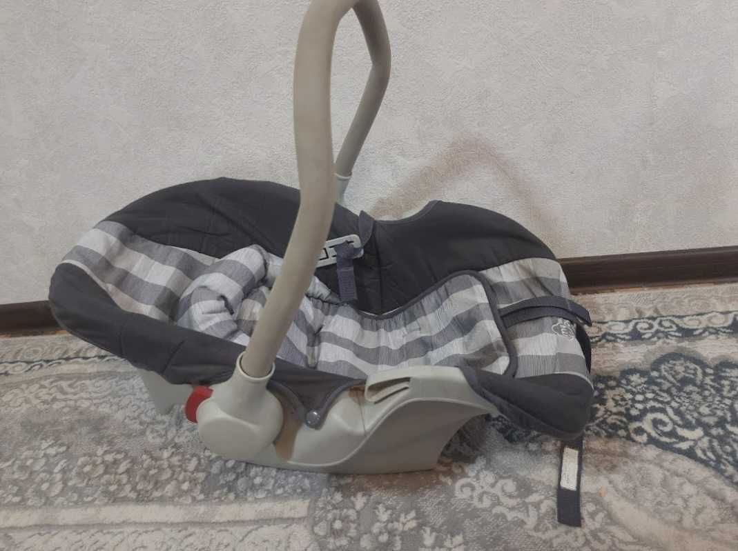 Продается автокресло