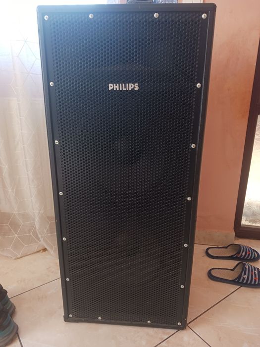 Boxe PHILIPS sunet deosebit