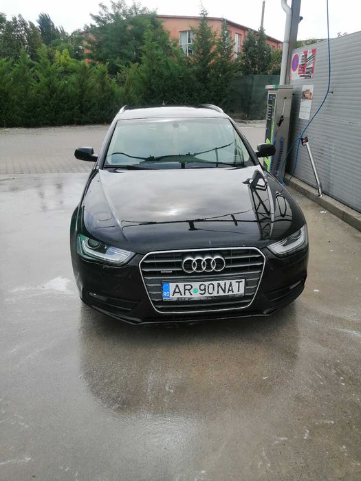 Vând Audi A4 break 2.0 TDI quattro an 2013
