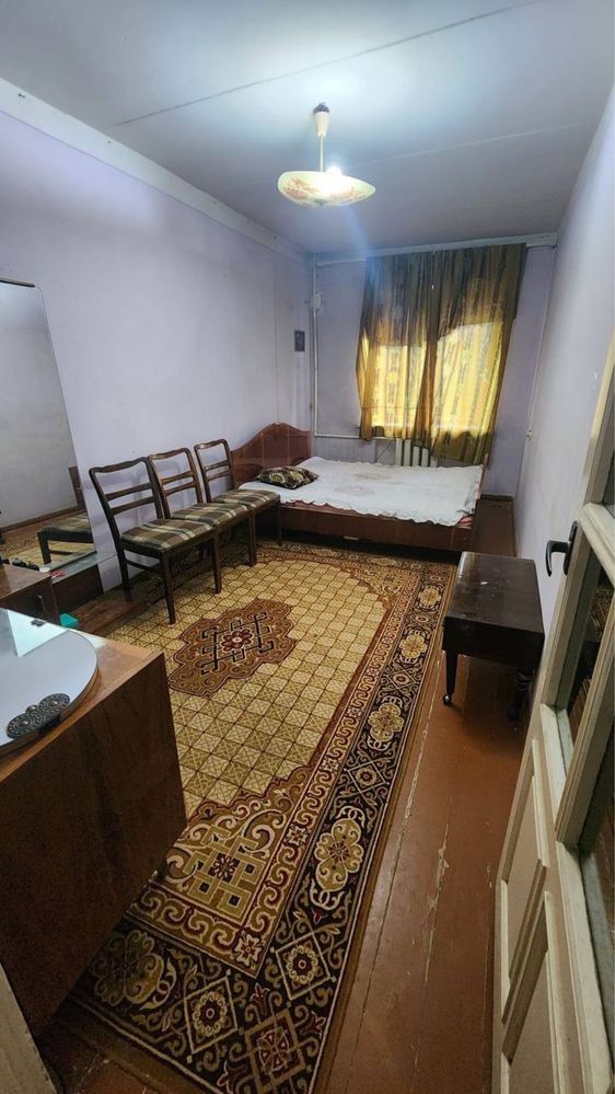 Продается 2 комнатная с балконгм 2*4 Чиланзар 2