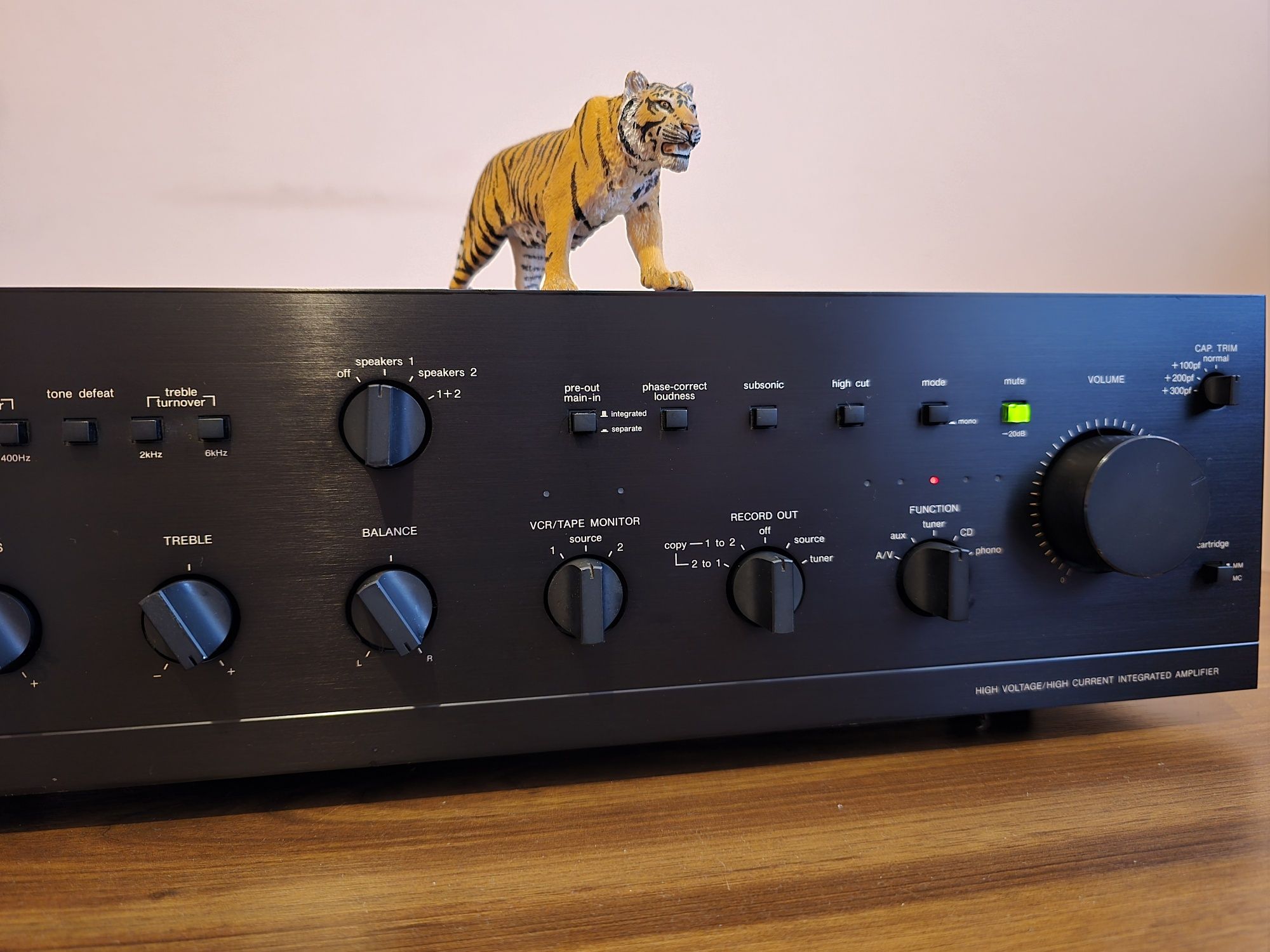 Harman/Kardon PM665Vxi. Un monstru de 2×150 wați. Cap serie. Preț fix