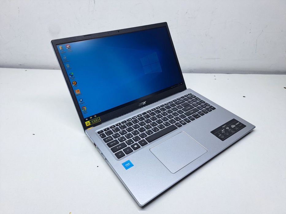Aser Aspire 3.