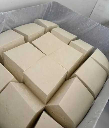 Brânză de oaie de vânzare făcută natural! livrare bucuresti