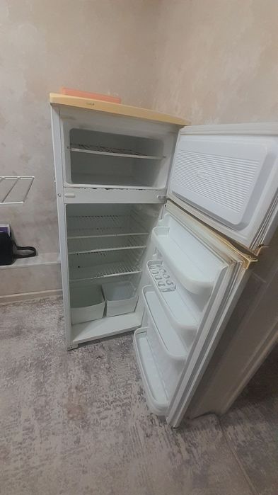Срочно продается холодильник
