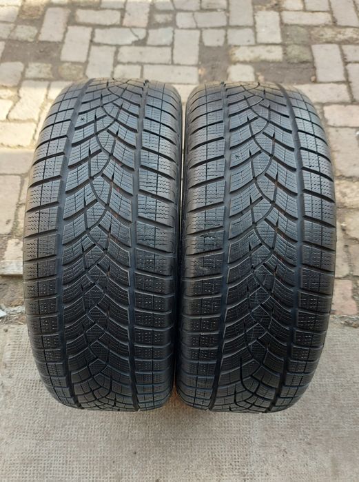 Set 2buc 235/55 R18 104H XL SUV Goodyear Ultra Grip Performace M+S iar
