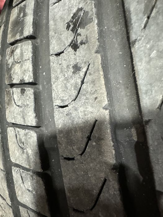 Anvelope vara 255/45 R19 2Continental+2Pirelli