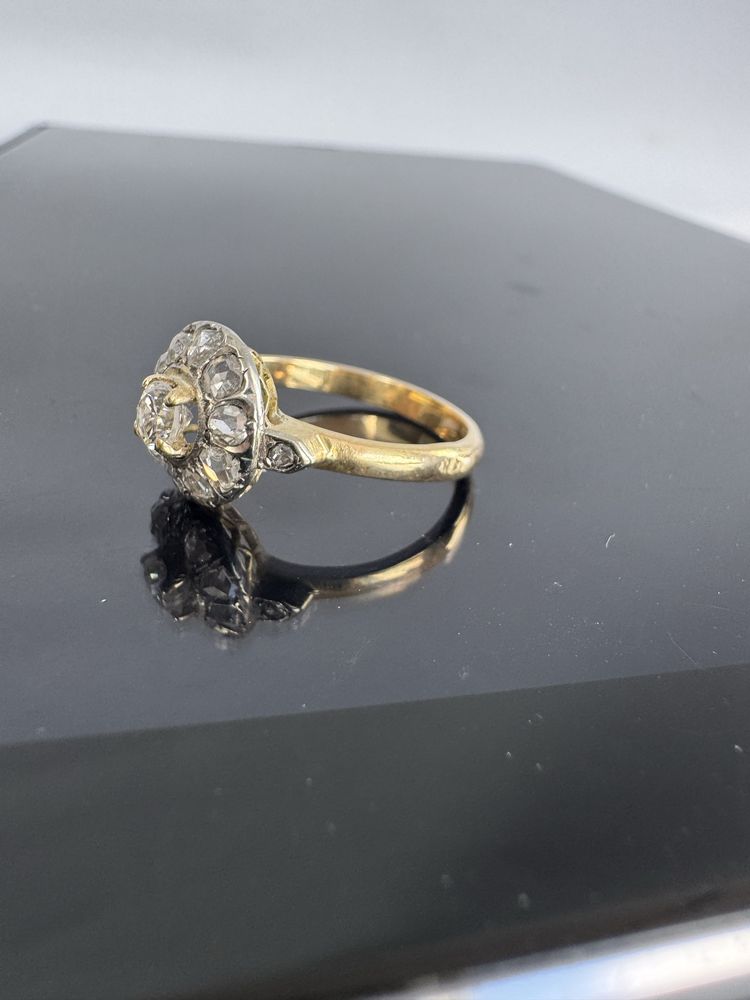 Inel din aur 18 k si diamante