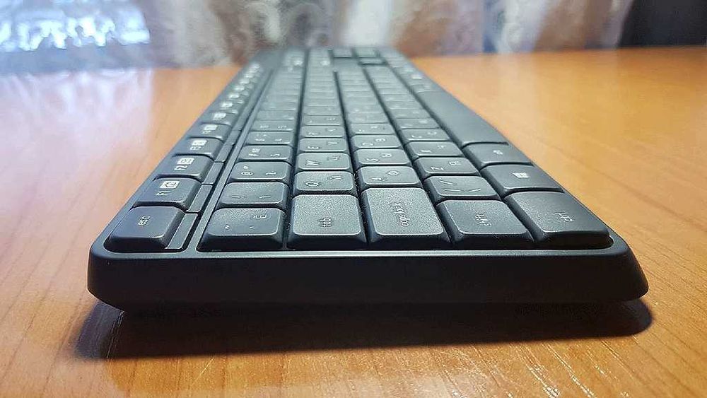 Фирменный водостойкий беспроводной комплект Logitech MK235 COMBO