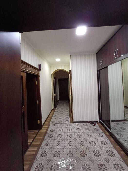 СРОЧНО !! Продается квартира в Яшнабаде 2/3/5 ( 80 кв/м ) Паркентский