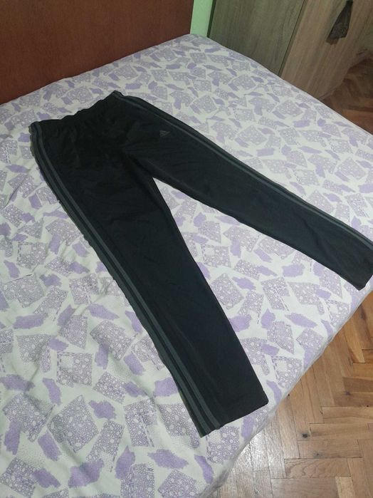 Оригинално Долнище Adidas Primegreen-M