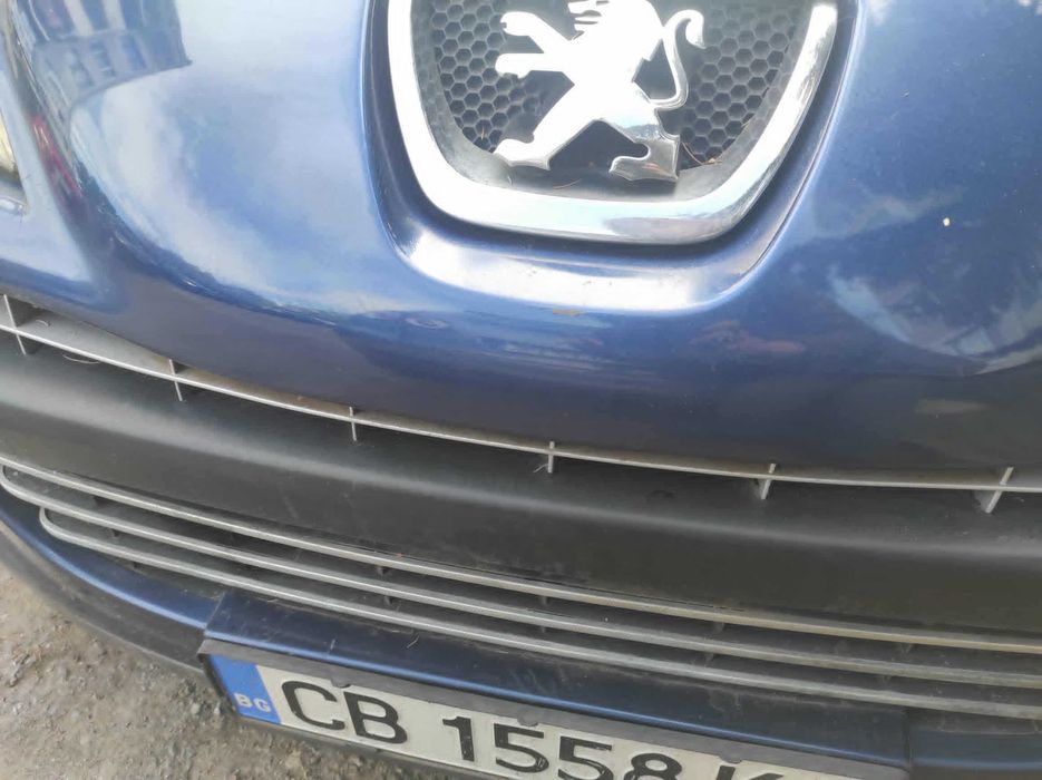 Спешно продавам Пежо в идеално състояние!