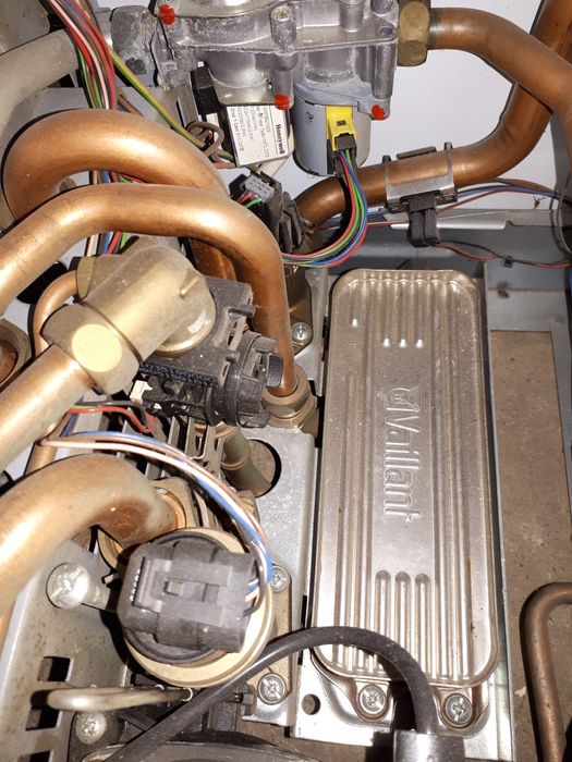 Centrala Vaillant Turbo Tec Pro