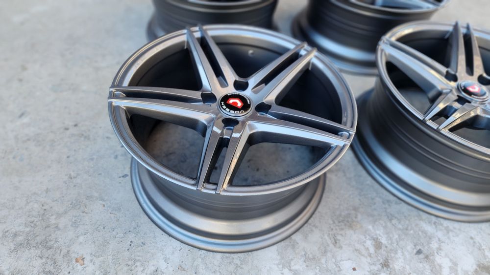 Продаются диски R 15 подходят на Нексия1,2,3,Спарк