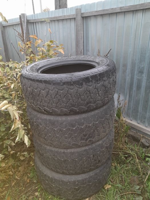 Шины на 18 продам 285/60