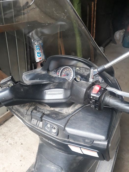 Scuter Suzuki Burman