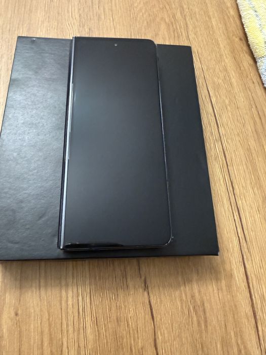 Samsung Z fold 5