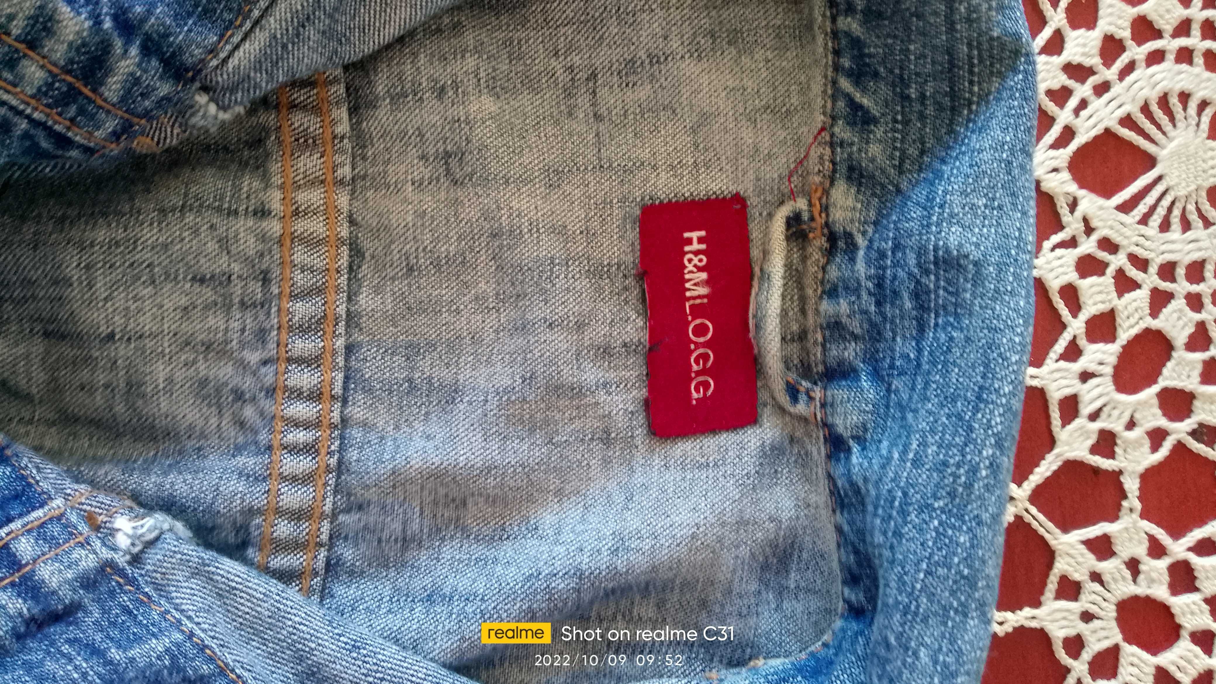 Дънкено костюмче за момиче на H&M