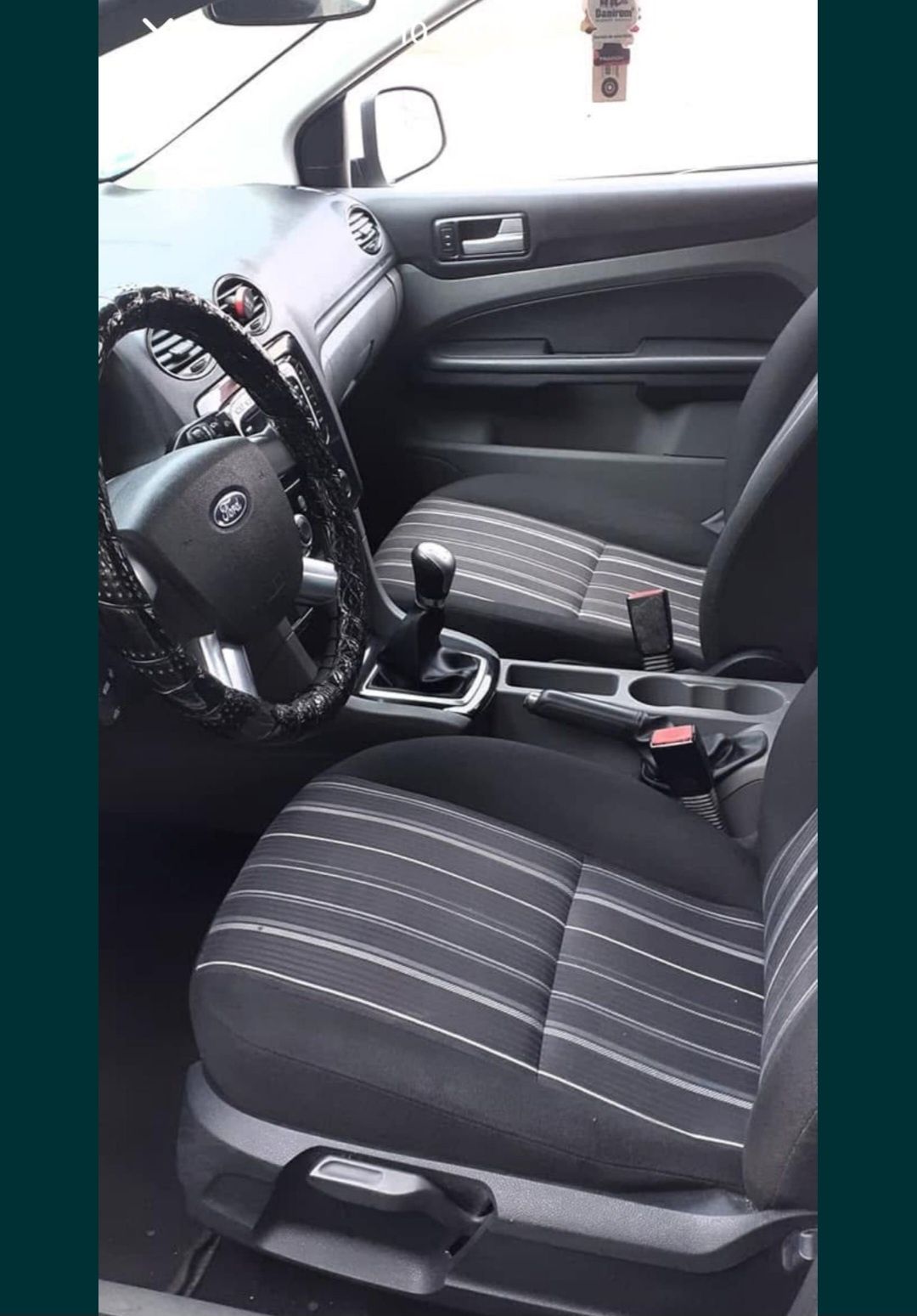 Vând sau schimb  ford focus 2