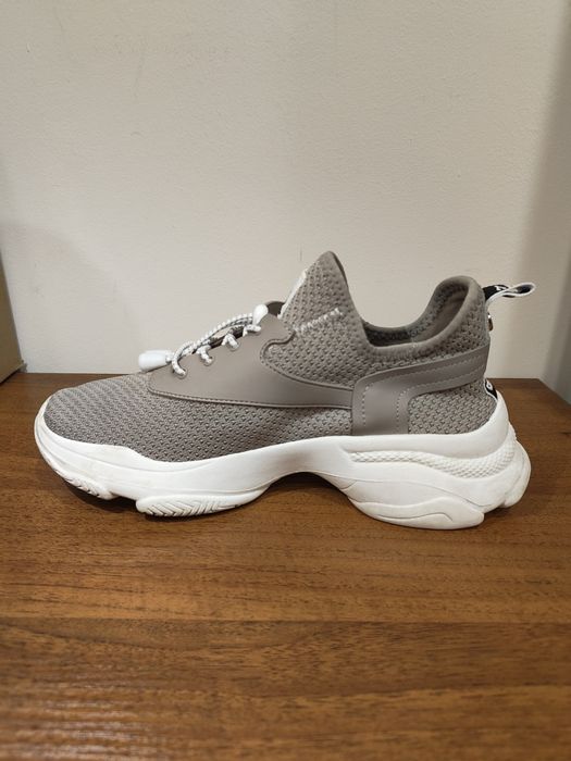 Steve Madden Сникърси / обувки