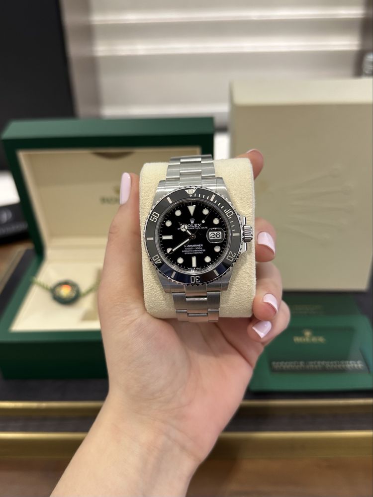 Rolex Submariner Date 41 mm Steel 126610 black