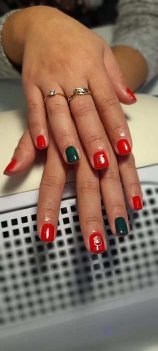 Aplic unghii cu gel piata progresu 80 lei