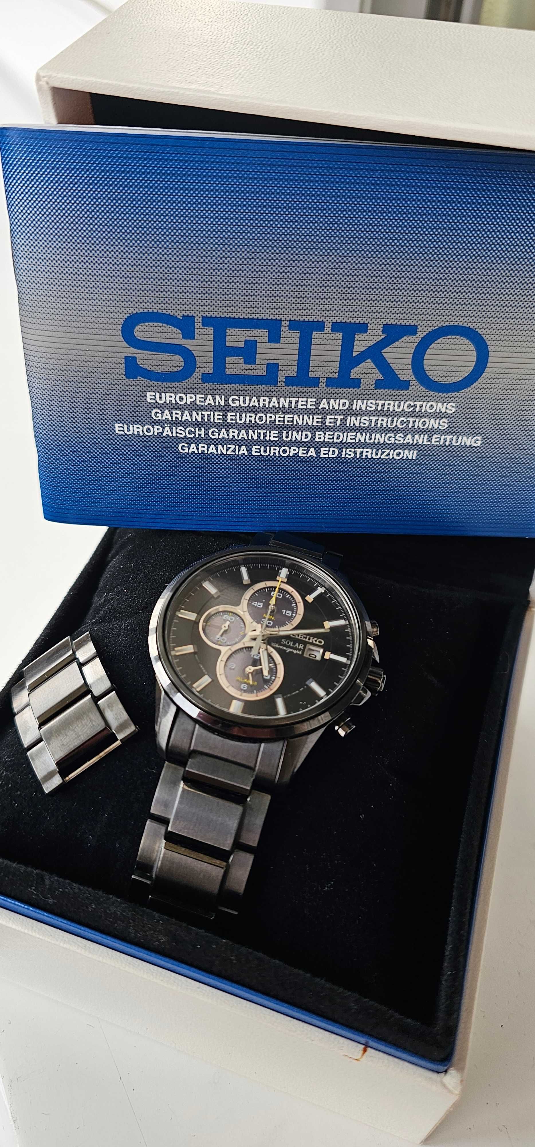 Seiko Solar Chronograph cu Alarma, stare excelenta