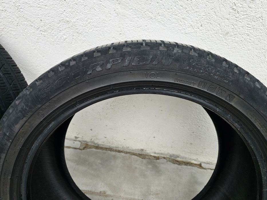 275 40 21 Pirelli scorpion verde