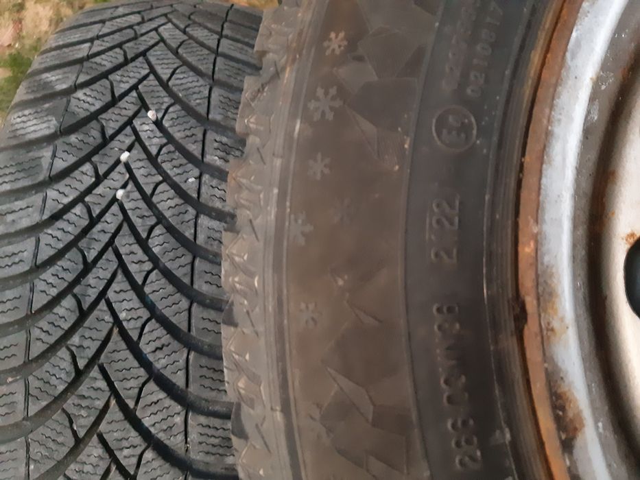 Roți de iarna sharan model 2012 et 33 205/60/16