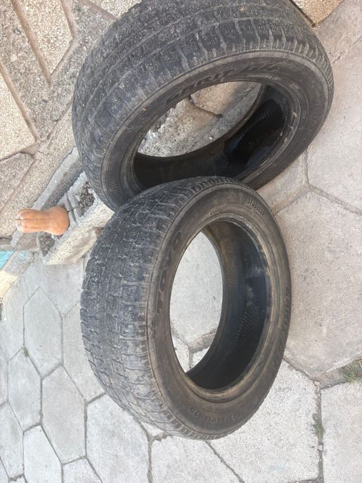 Шины для машины.