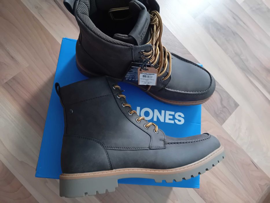 Jack&Jones/Dockers  Нови топли естест. i eko кожа  боти №45