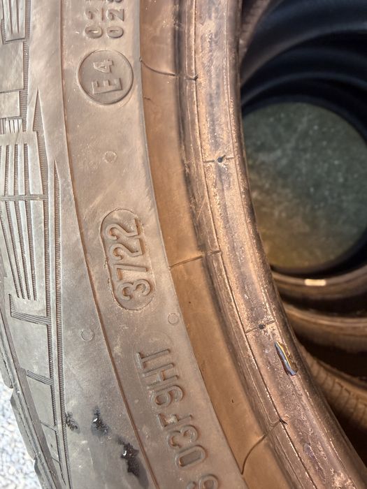 Continental 235/45/18 m+s