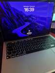 Vand MacBook Pro 2022 M2