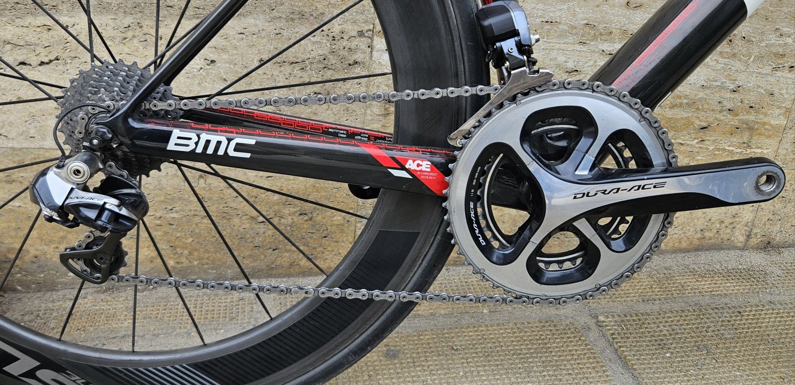 Продавам шосеен велосипед BMC Team Machine SLR 01