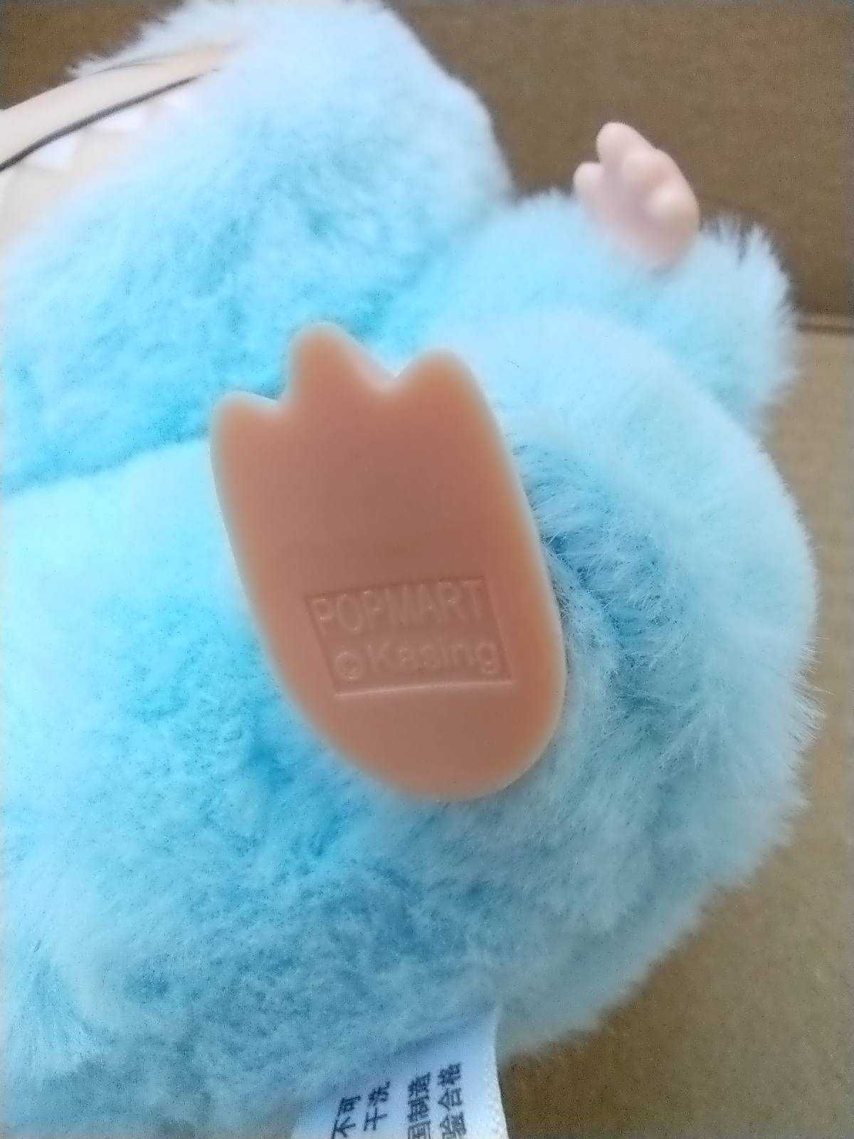 Pop Mart Лабубу Labubu плюшена играчка Серия Labubu Have A Seat, 15 cm