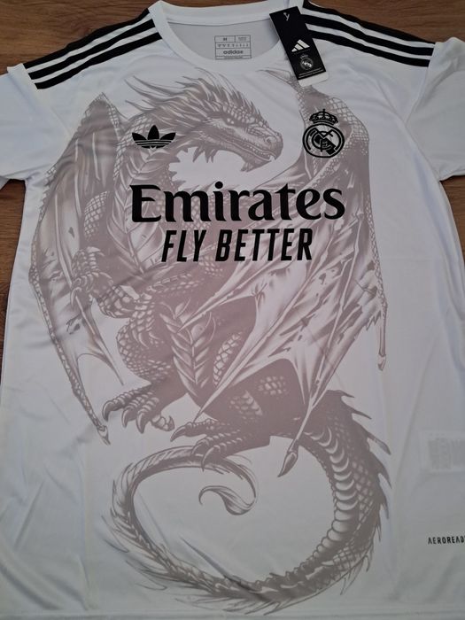 Фланелка Real Madrid размер М