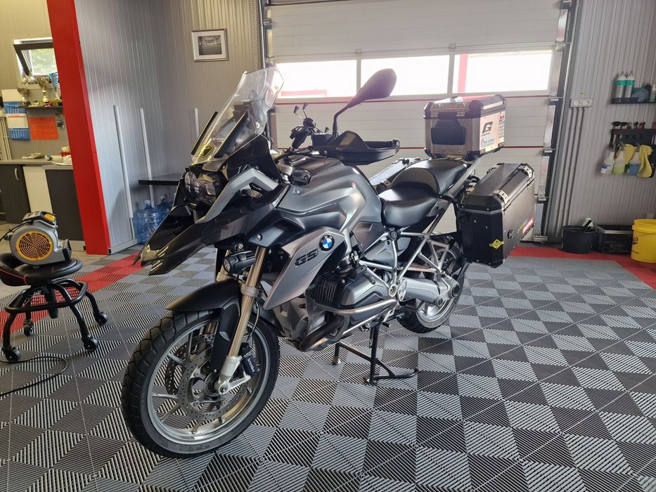 BMW R1200 GS.  -