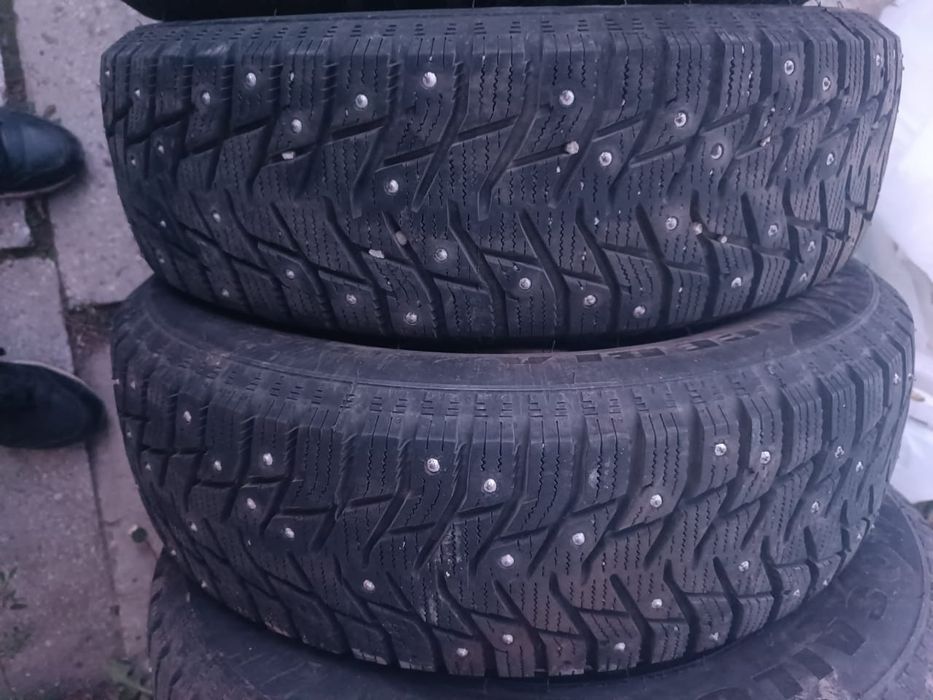 Шины зимние 185/70/14R