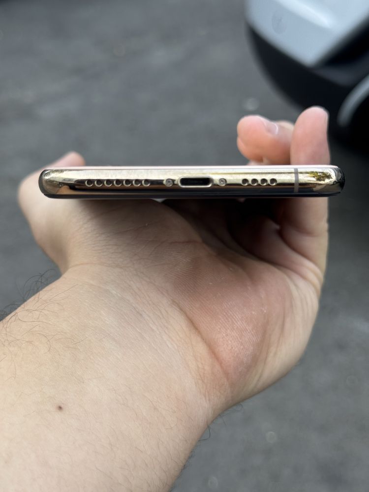 Iphone xs max sotiladi