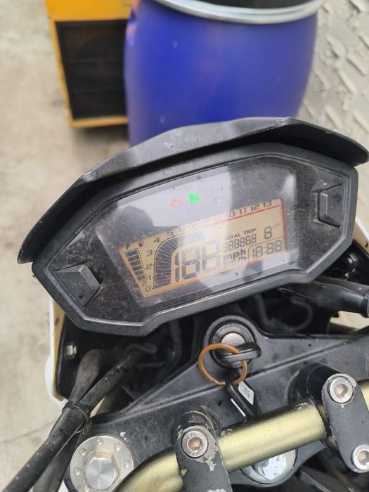 Scuter 125 urban(honda)