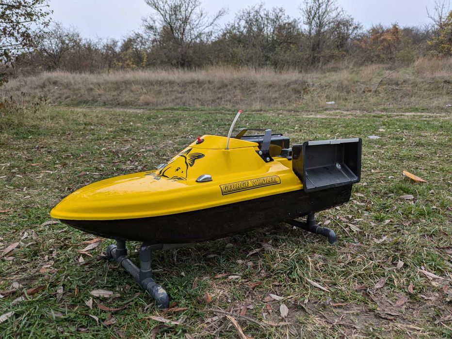 Шуменска лодка на 6 риболова