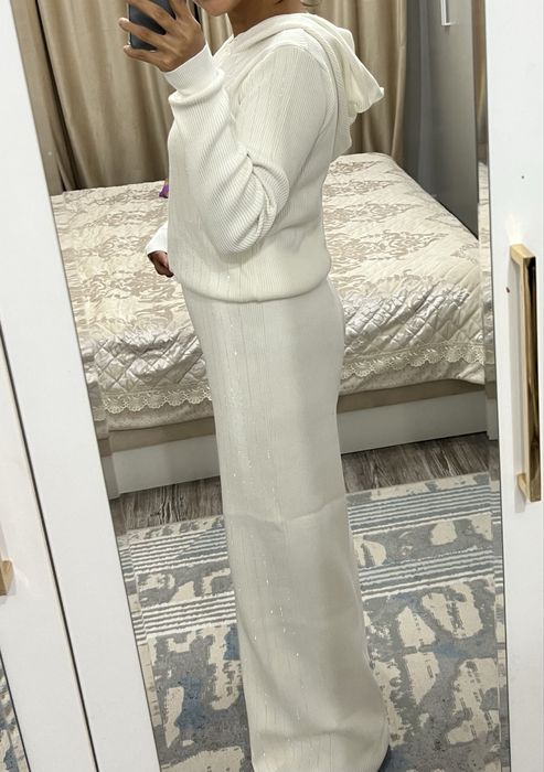 Белая костюм двойка