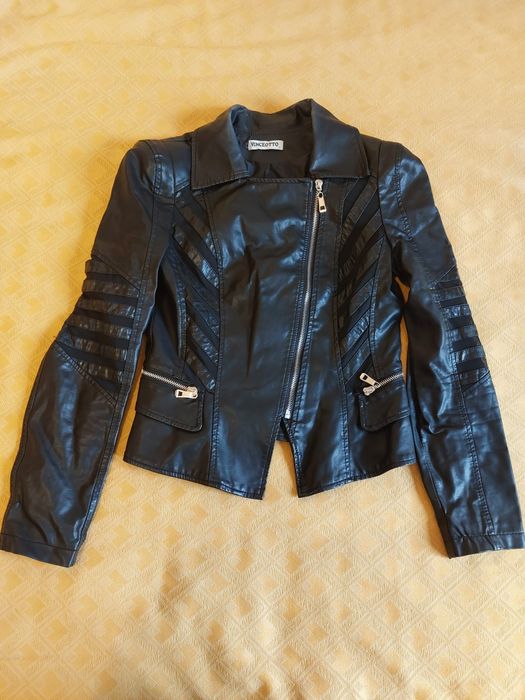 Geaca dama imitatie piele marimea S  marimea 38