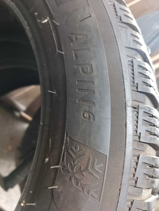 205/55/16  Michelin Alpin 6