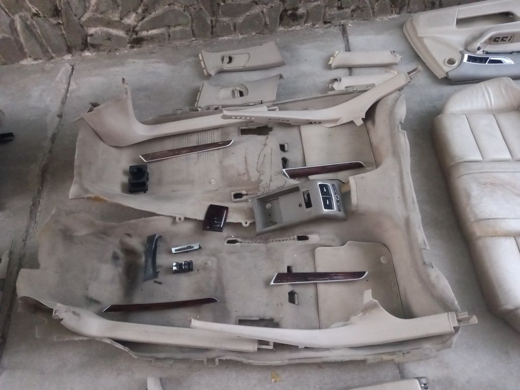 Салон за ауди А6 C6 комби