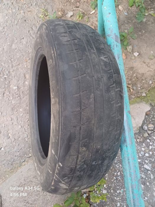 Продам покрышку на 15 б/у