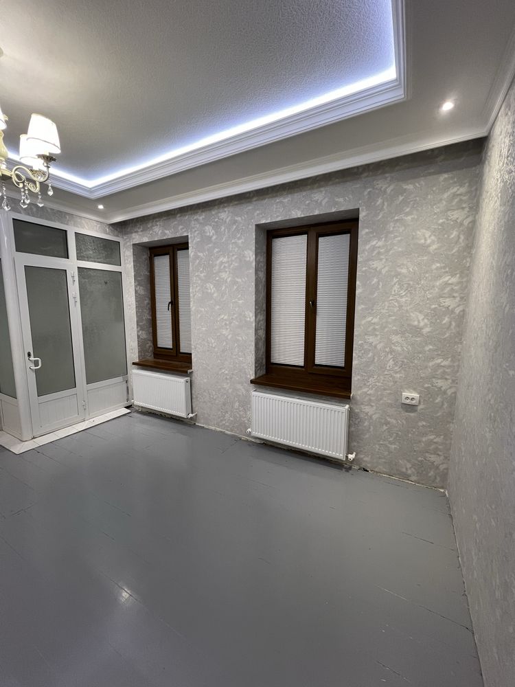 Jalyuzi 1 qol ishochli optom narxlarda kombo plisse