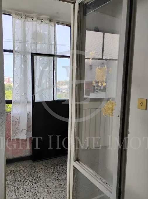 Продава се Двустаен апартамент в Пловдив, Кършияка - 40 кв.м за 1538 €/кв.м - Снимка #6