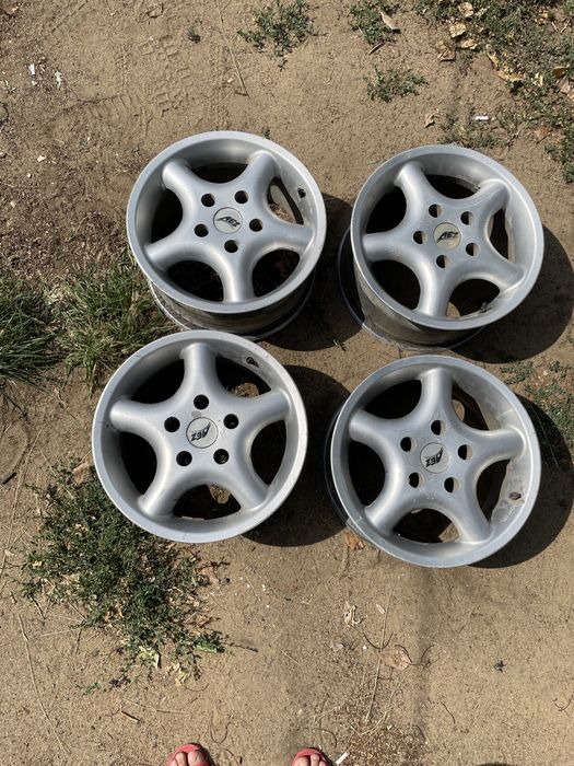 Продам диски 4 штуки